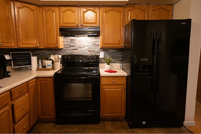 Foto del edificio - 206 Libby Ln