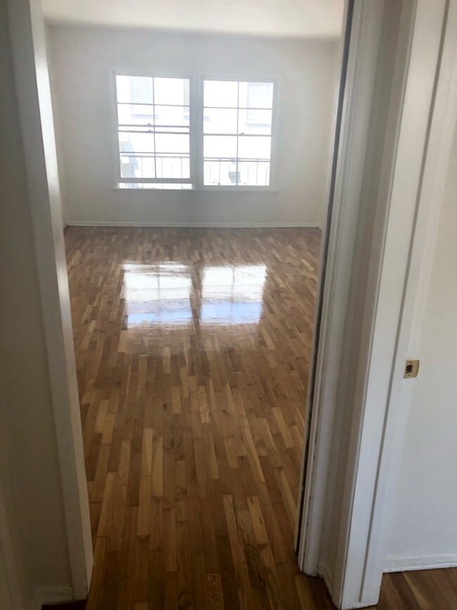 Photo - 1466 S Sherbourne Dr Apartment