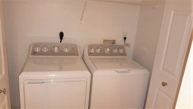 Building Photo - 22 Waterfall Dr