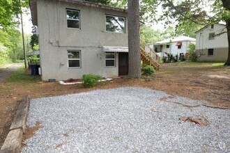 Building Photo - 2702 Old Quintard Ave