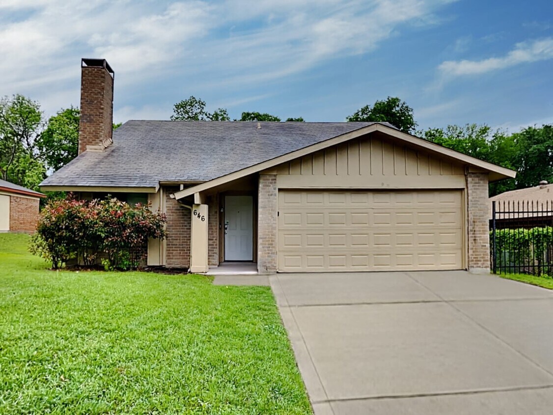 646 Meadowglen Dr House Rental in Duncanville, TX