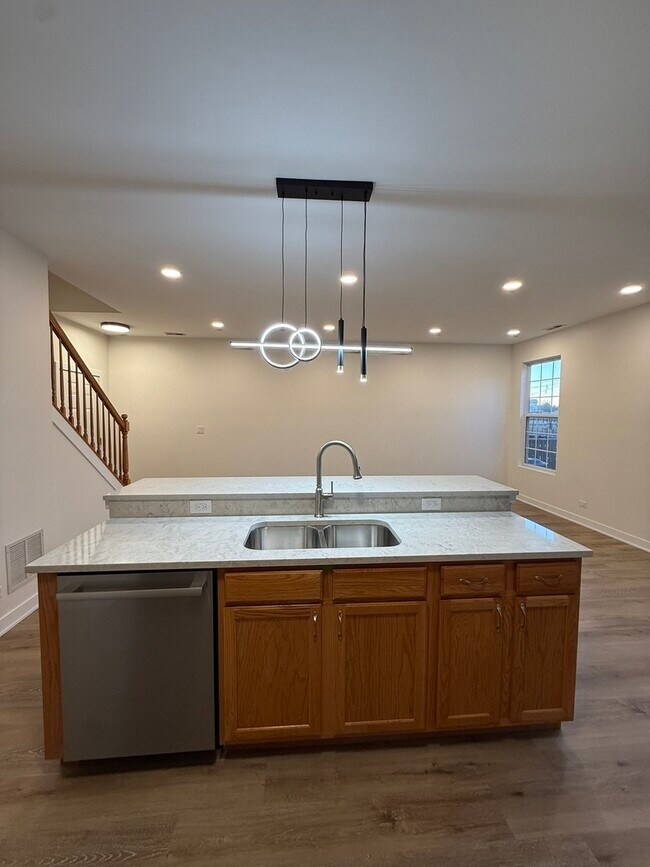 Foto del edificio - 16212 Golf View Dr