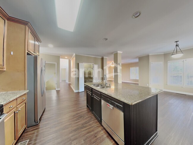 Foto del edificio - 4809 Rapids Cir NW