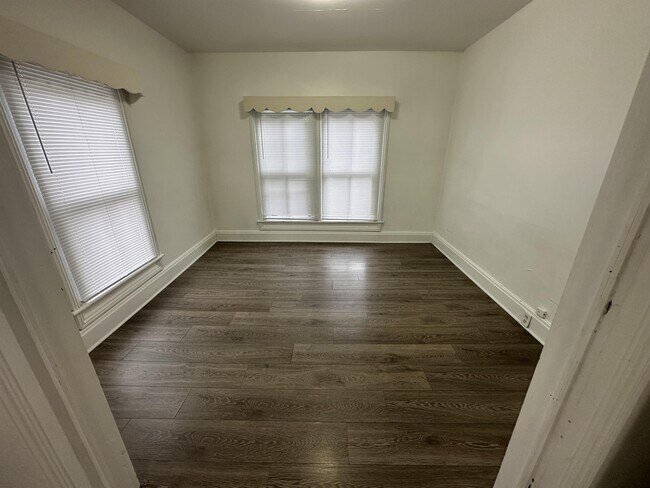 Foto del edificio - 520 S Water St