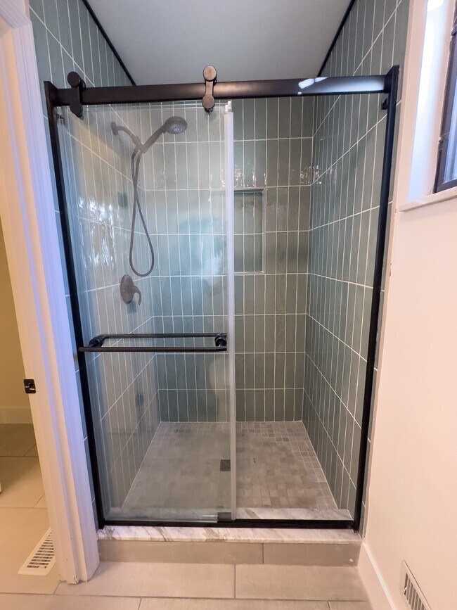Brand new shower in master bath - 5753 Green Acres Ct