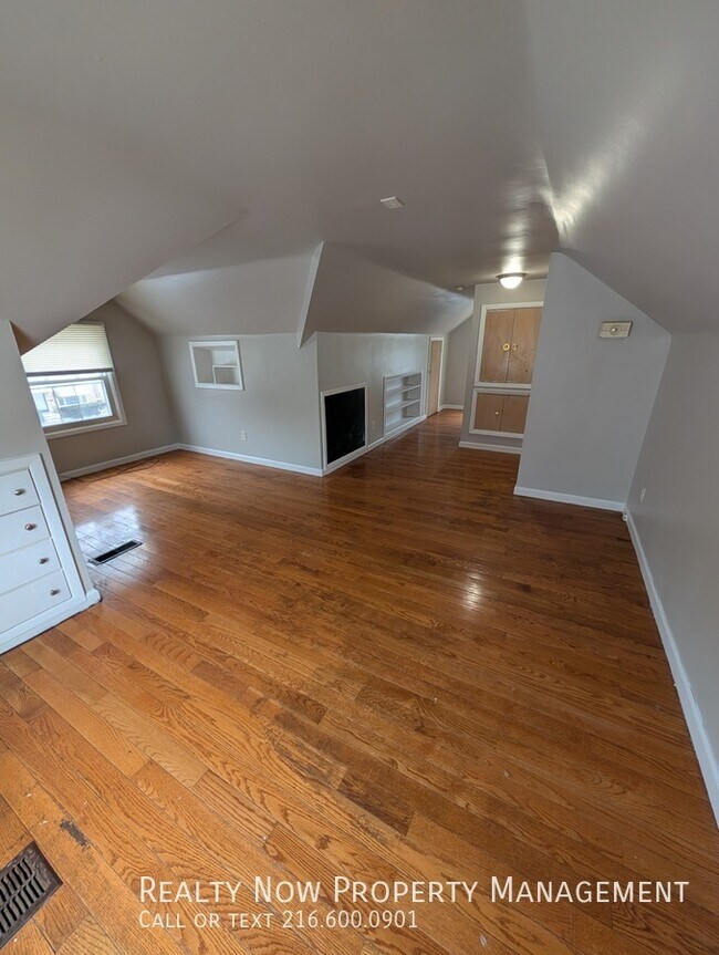 Foto del edificio - 13604 Oak Park Blvd