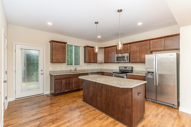 Building Photo - 481 S Arlington Rd