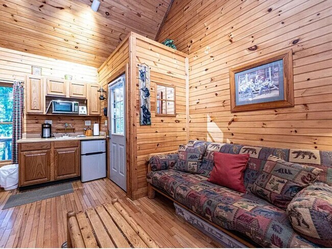Foto del edificio - 159 Creekstone Dr
