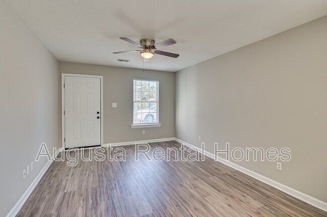 Foto del edificio - 1718B Hicks Street