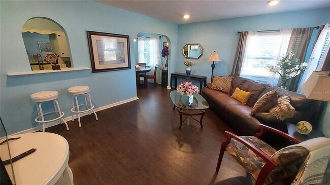 Foto del edificio - 110 N Crest Ave