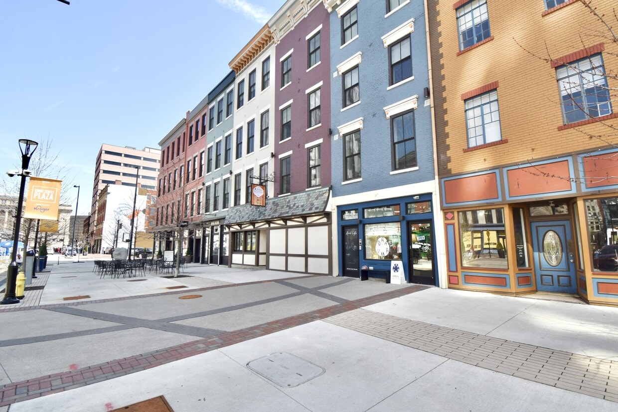 Photo - 33 E Court St (Cincinnati, OH)
