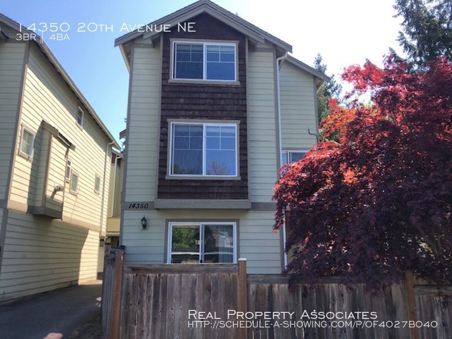 Townhome House for Rent in Seattle, WA