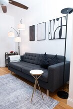 Building Photo - 302 E 104th St