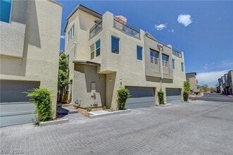 Building Photo - 11401 Gravitation Dr