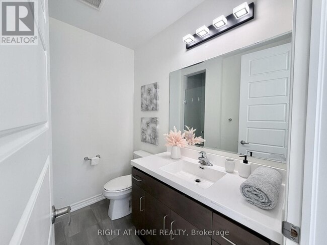 Building Photo - 1222 Rose Way