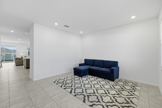 Building Photo - 7288 SW 64th St Rd