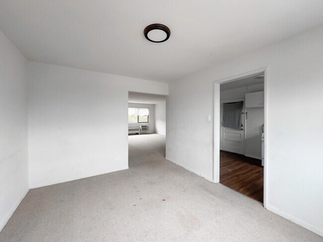 Building Photo - 4903 Crain