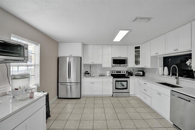 Building Photo - 4369 NW 69th Terrace