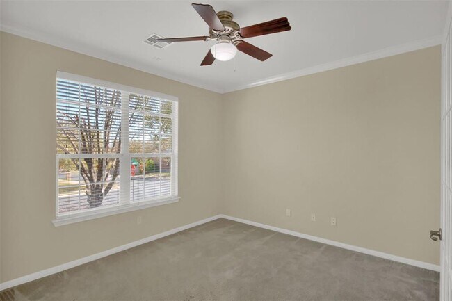 Building Photo - 3206 Luminoso Ln E