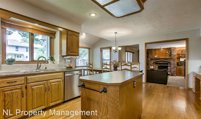 Building Photo - 4 br, 4 bath House - 2310 Nelsons Creek Drive