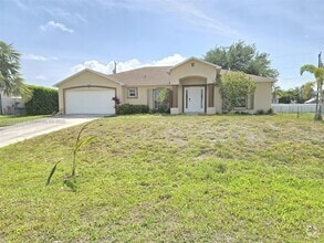 Building Photo - 630 NW 17th Ave