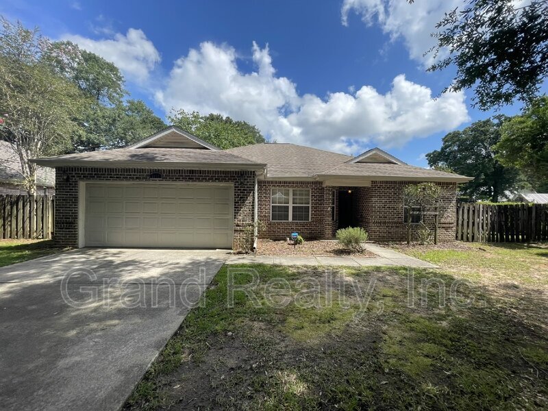 Primary Photo - 5022 Patterson Ln