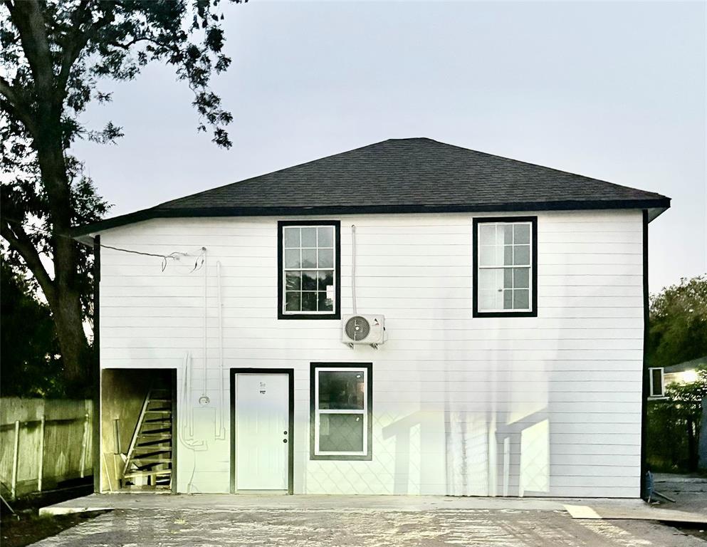 7209 Greenville St, Houston, TX 77020 Room for Rent in Houston, TX