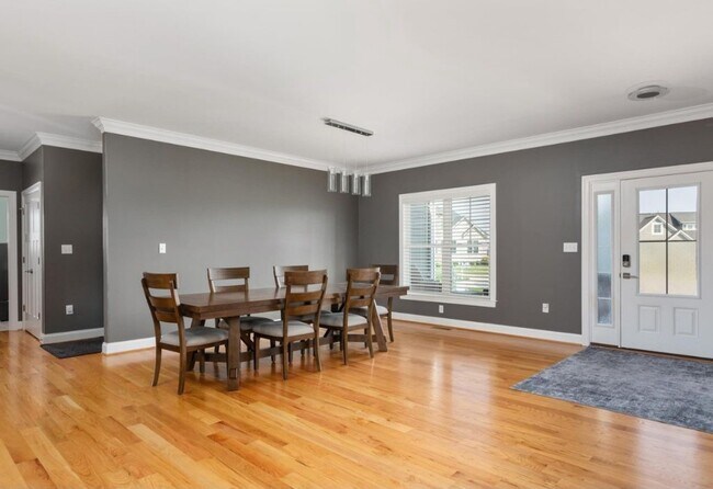 Foto del edificio - 103 Derrynan Ct
