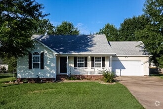 Building Photo - 1530 River Rock Blvd