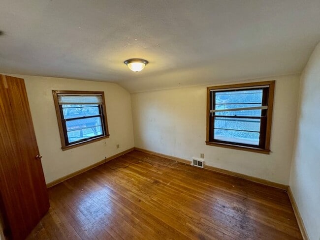 Foto del edificio - 22 Adams Ave