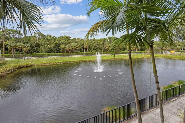 Building Photo - 3615 High Ridge Rd