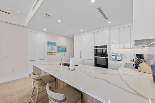 Foto del edificio - 220 Lake Shore Dr