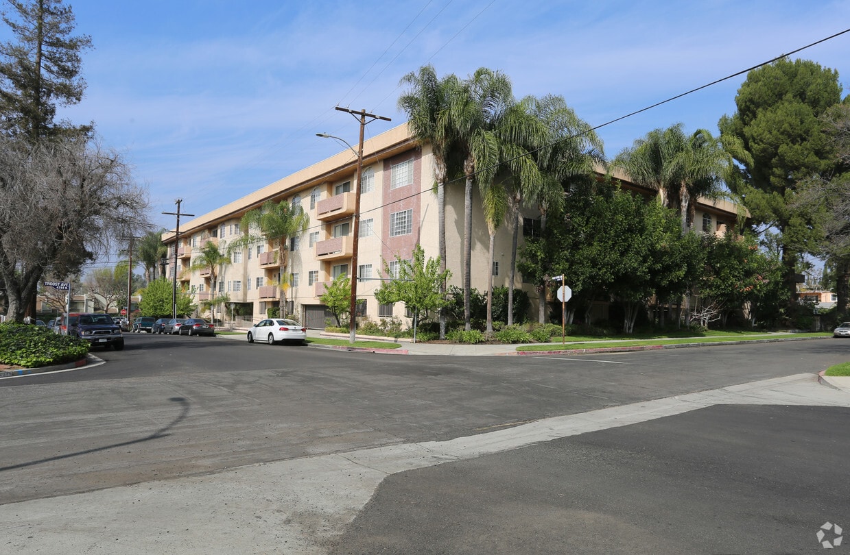 Primary Photo - Valley Spring Apartments