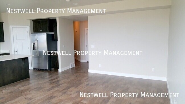 Building Photo - 2299 W Cresthaven Ln