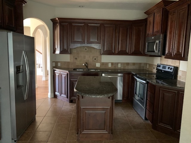 Building Photo - 1008 Elk Ridge Dr