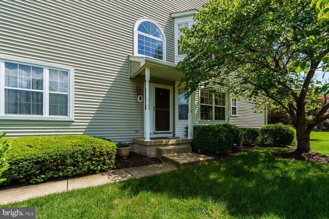 Building Photo - 4490 Apple Blossom Dr