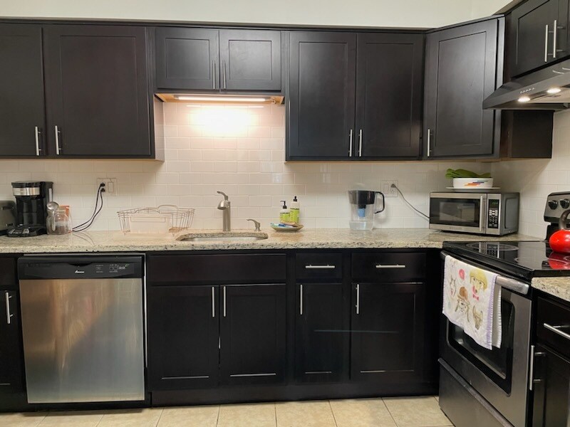Foto principal - 4000 Gypsy Ln
