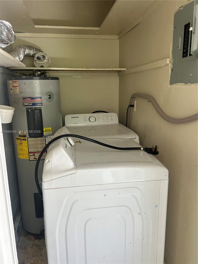 Foto del edificio - 15020 NE 6th Pl