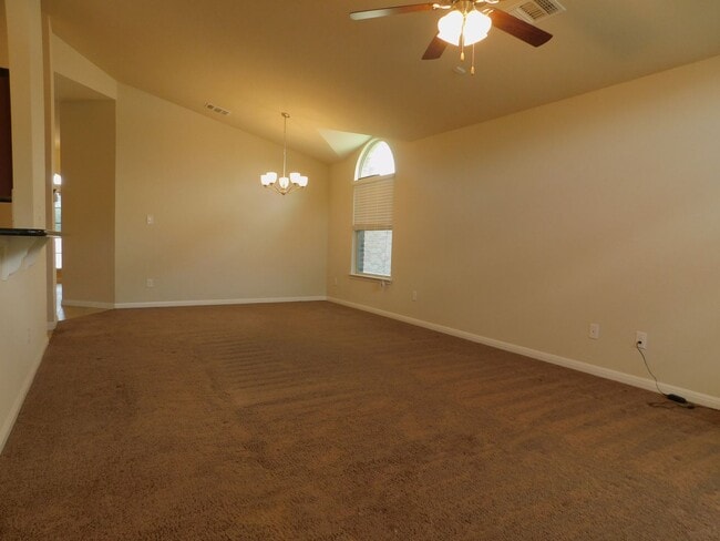 Building Photo - Available NOW!!!! Beautiful 4 bedroom 2 ba...