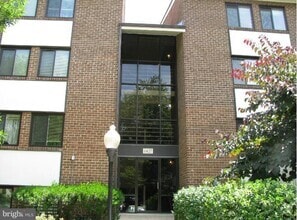 Building Photo - 1427 Northgate Square