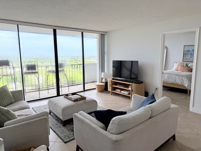 Foto del edificio - 5600 N Flagler Dr