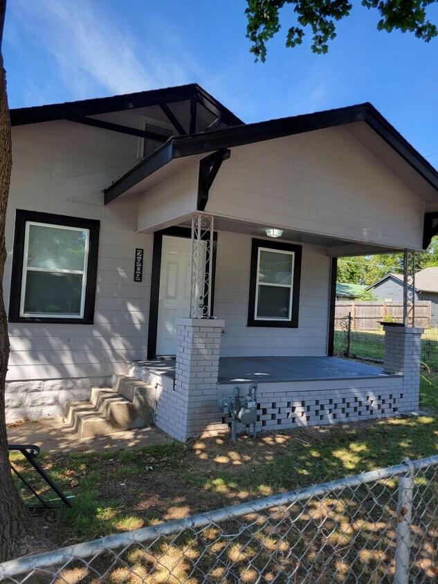 2909 E 2nd St, Tulsa, OK 74104 House Rental in Tulsa, OK