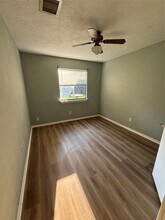 Building Photo - 1506 Park Maple Dr