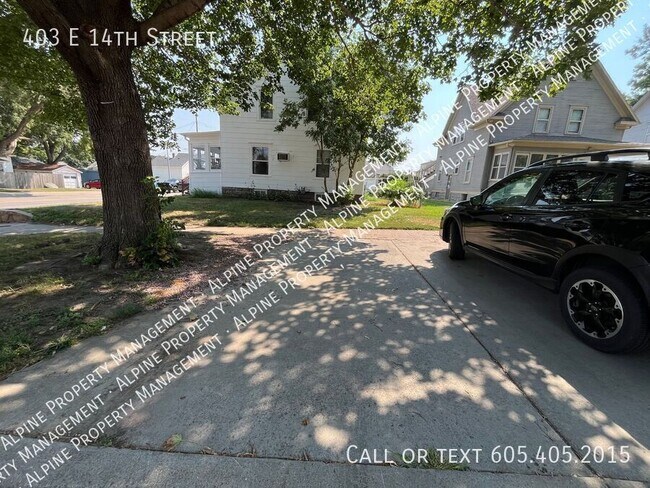 Foto del edificio - 403 E 14th St