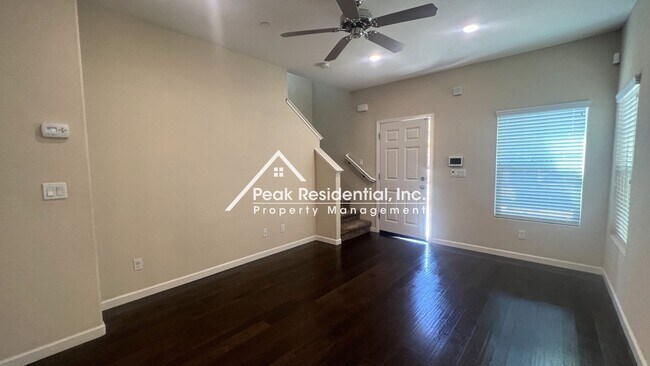 Foto del edificio - Updated 3bd/2.5ba Home near Cosumnes River...