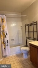 Building Photo - 7723 Inversham Dr