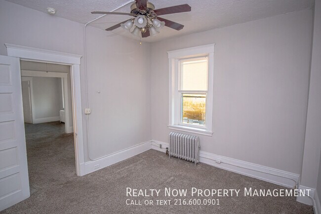 Foto del edificio - 4088 Erie St