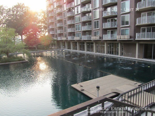 Primary Photo - 510 N St SW