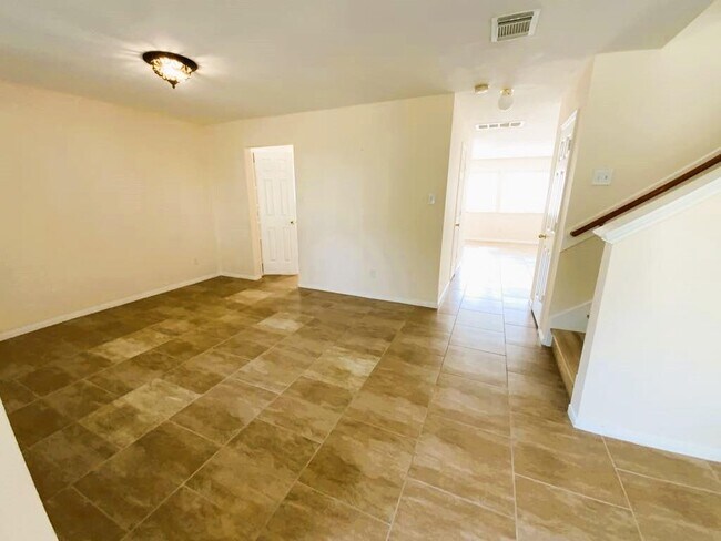 Building Photo - 20626 Sycamore Crest Ln