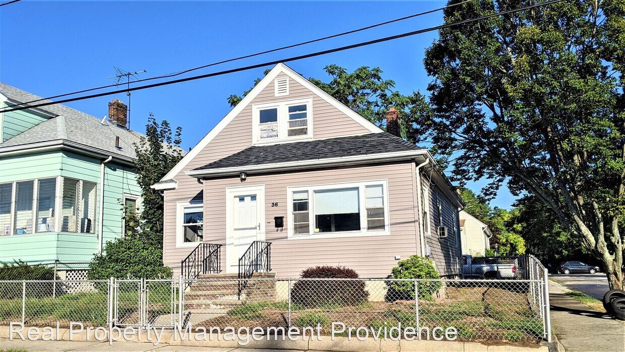 Primary Photo - 4 br, 2 bath House - 36 Anchor Street